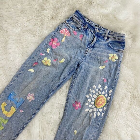 High Rise Dad Jeans Painted Denim Jeans 🍄 🌸 - Picture 2 of 7